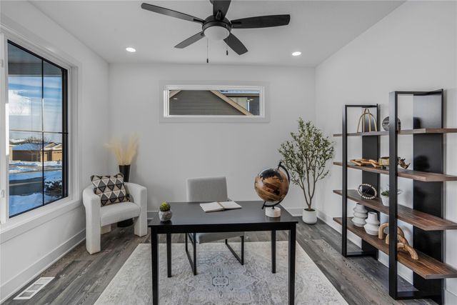 4500 NW 167th Street, Clive, IA 50325