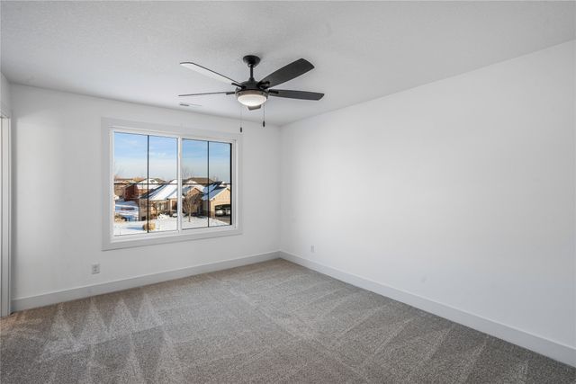 4500 NW 167th Street, Clive, IA 50325