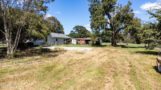 1013 S Main Street, Breaux Bridge, LA 70517
