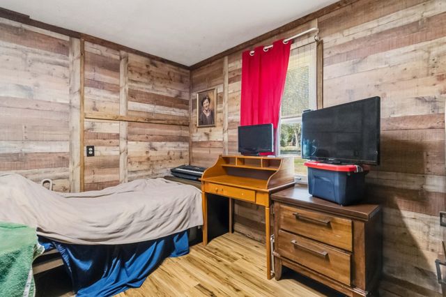 16710 Kentucky 1247, Waynesburg, KY 40489