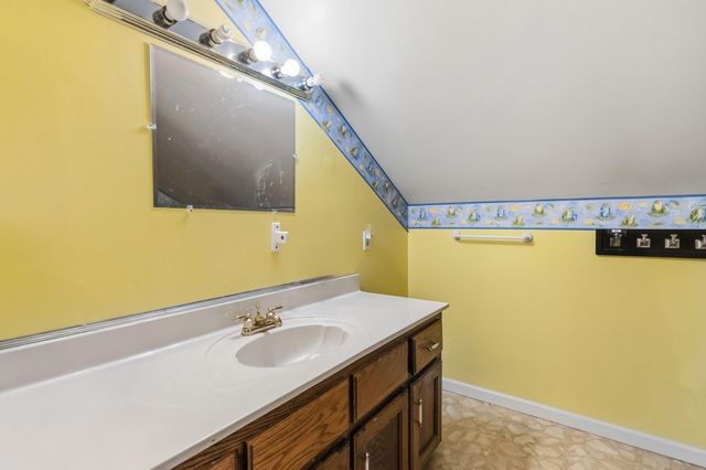 16710 Kentucky 1247, Waynesburg, KY 40489