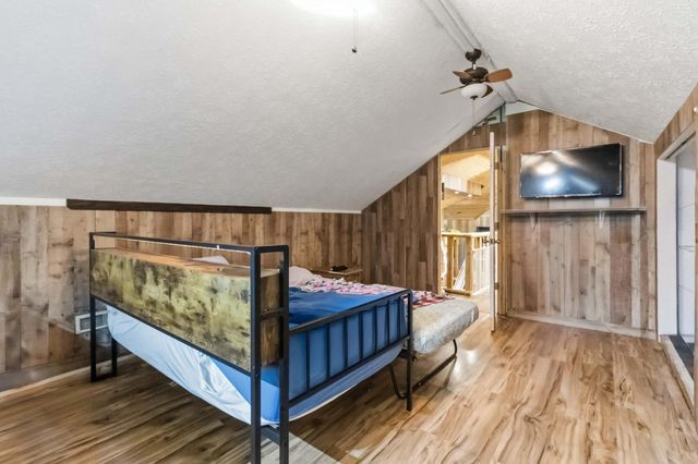 16710 Kentucky 1247, Waynesburg, KY 40489