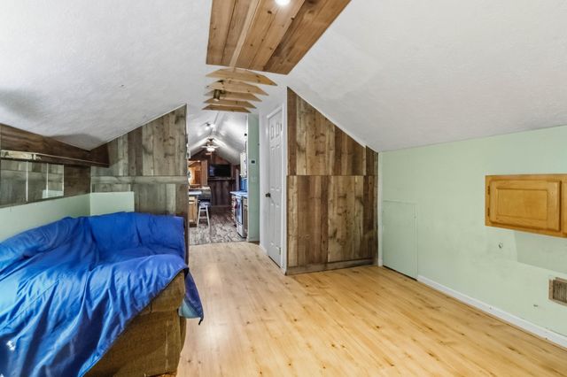 16710 Kentucky 1247, Waynesburg, KY 40489