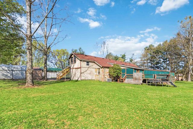 16710 Kentucky 1247, Waynesburg, KY 40489