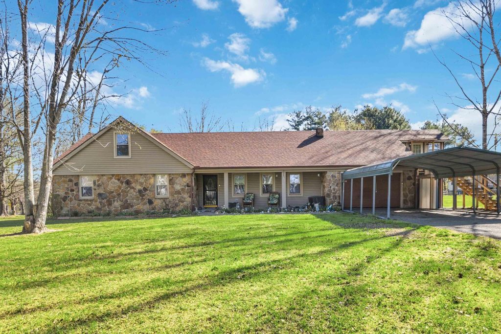 16710 Kentucky 1247, Waynesburg, KY 40489