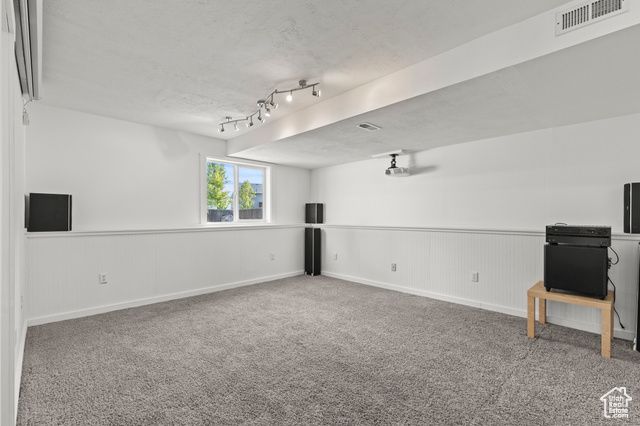 1099 THREE POINT AVE, Logan, UT 84321