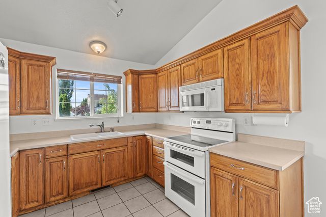 1099 THREE POINT AVE, Logan, UT 84321