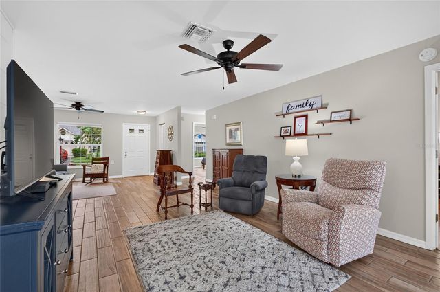 4949 BOSTONIAN LOOP, New Port Richey, FL 34655