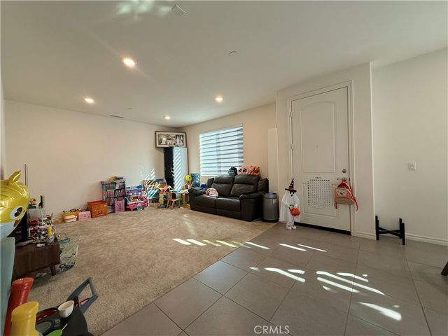 2720 Kelley, Fullerton, CA 92835