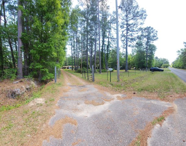 229 Wright Road, Ridgeville, SC 29472