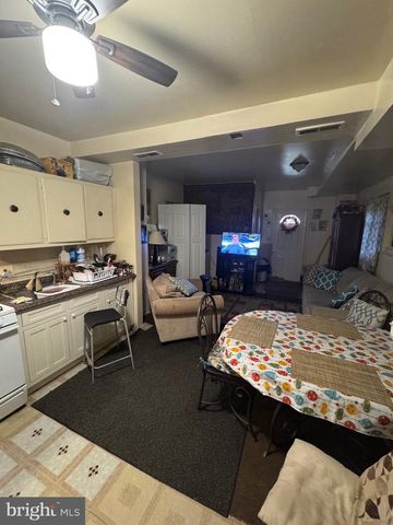 827 48TH ST NE, Washington, DC 20019