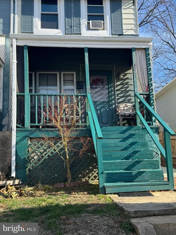 827 48TH ST NE, Washington, DC 20019