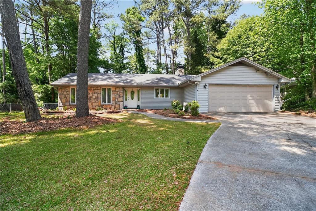 1408 Fairfield Drive SW, Lilburn, GA 30047