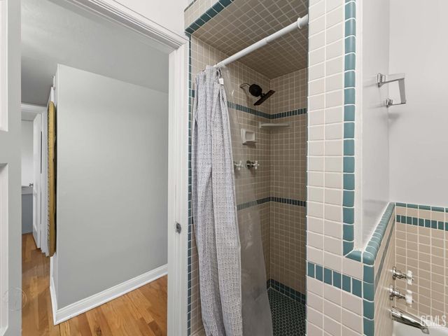 2508 3rd Street, Bakersfield, CA 93304