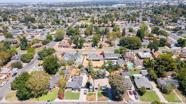 2508 3rd Street, Bakersfield, CA 93304