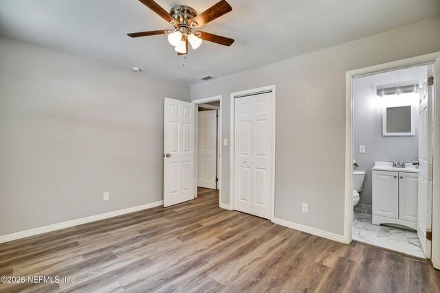 8023 CHATEAU Drive S, Jacksonville, FL 32221