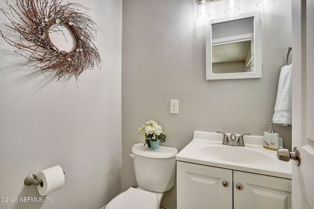 8023 CHATEAU Drive S, Jacksonville, FL 32221