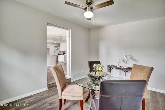 8023 CHATEAU Drive S, Jacksonville, FL 32221