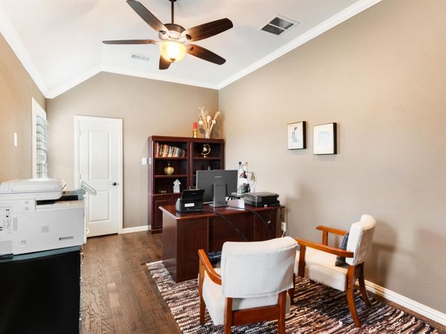 178 Las Colinas Trail, Cross Roads, TX 76227