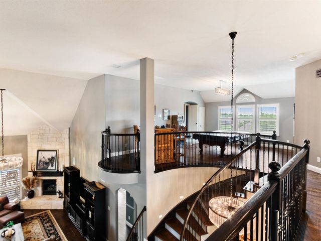 178 Las Colinas Trail, Cross Roads, TX 76227