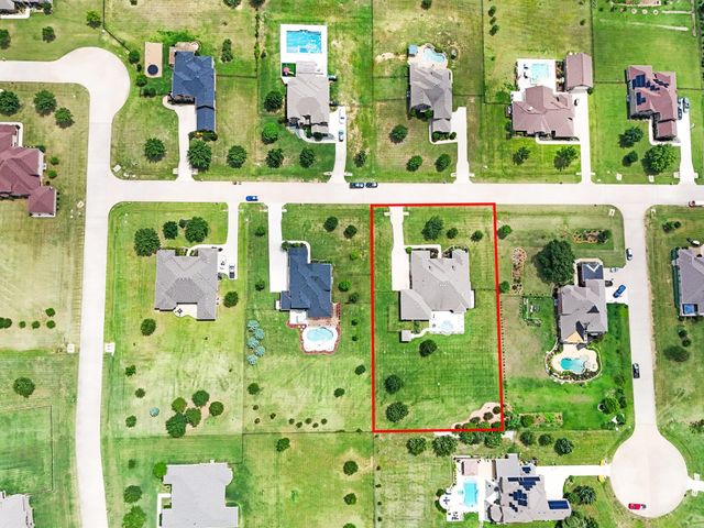 178 Las Colinas Trail, Cross Roads, TX 76227