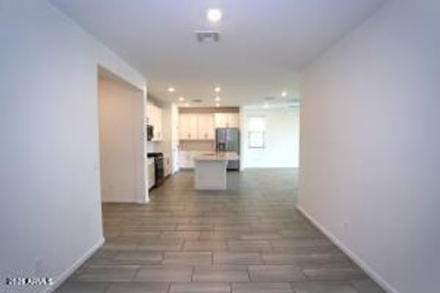 9127 W Minnezona Avenue, Phoenix, AZ 85037