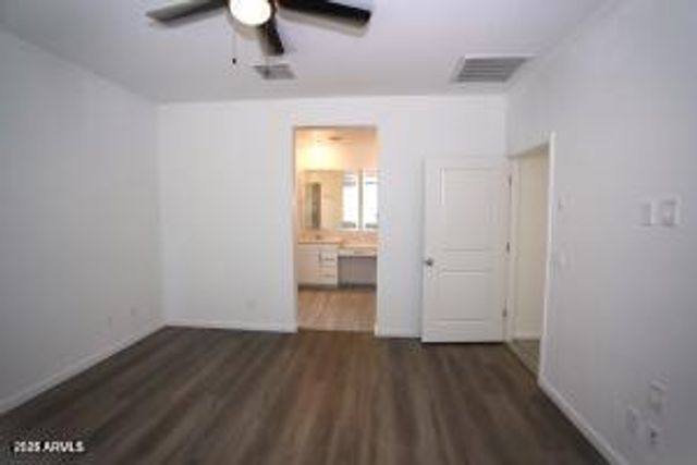 9127 W Minnezona Avenue, Phoenix, AZ 85037