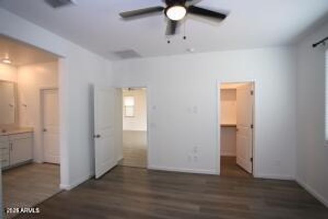 9127 W Minnezona Avenue, Phoenix, AZ 85037