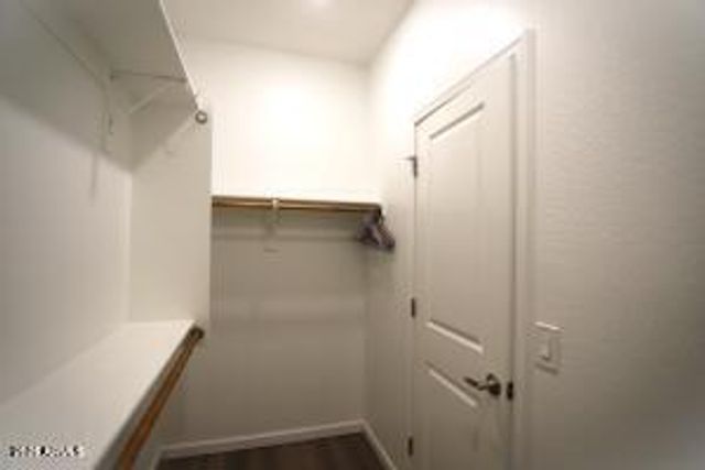 9127 W Minnezona Avenue, Phoenix, AZ 85037
