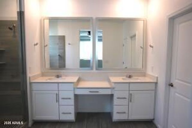 9127 W Minnezona Avenue, Phoenix, AZ 85037