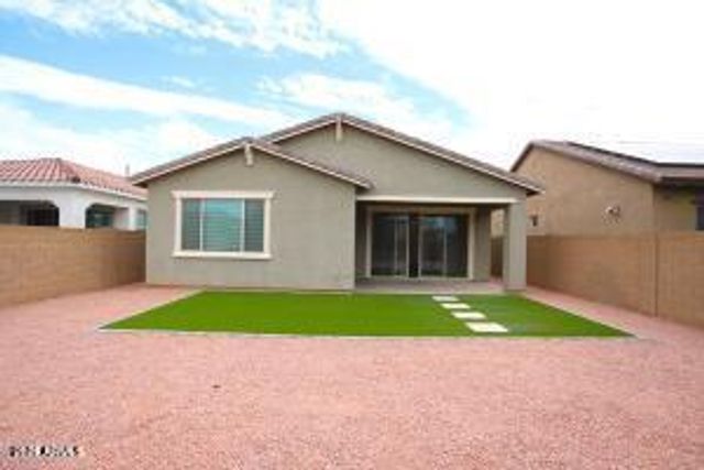 9127 W Minnezona Avenue, Phoenix, AZ 85037