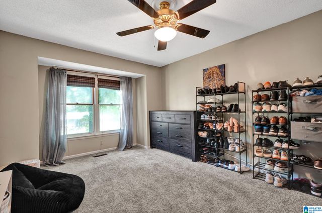 404 MEMORIAL DRIVE SW, Bessemer, AL 35022