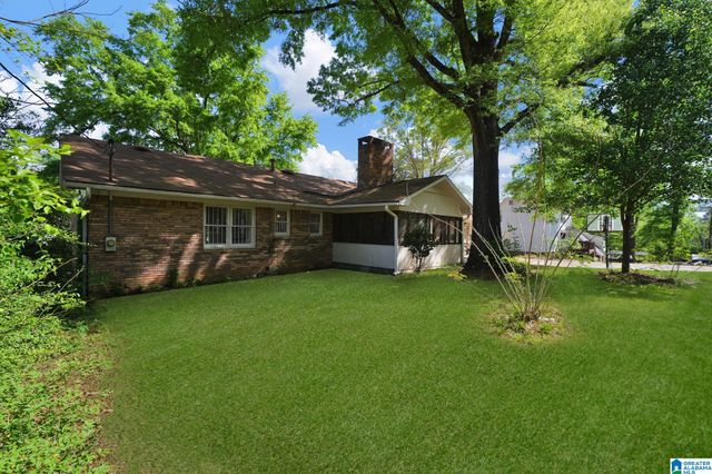 404 MEMORIAL DRIVE SW, Bessemer, AL 35022