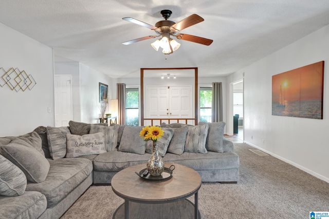 404 MEMORIAL DRIVE SW, Bessemer, AL 35022