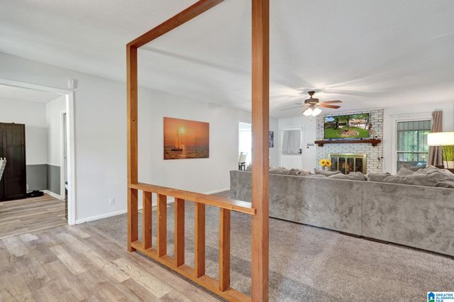 404 MEMORIAL DRIVE SW, Bessemer, AL 35022