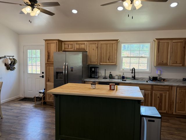 3872 York Hwy, Gainesboro, TN 38562