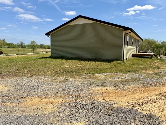 3872 York Hwy, Gainesboro, TN 38562