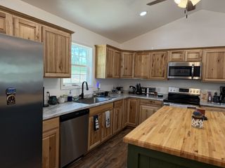 3872 York Hwy, Gainesboro, TN 38562