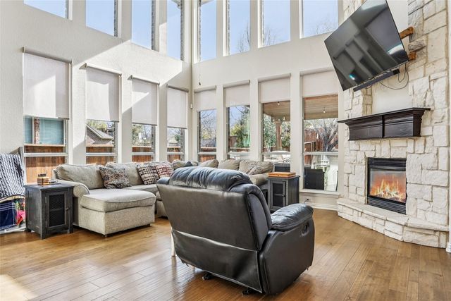 9008 Thompson Drive, Argyle, TX 76226