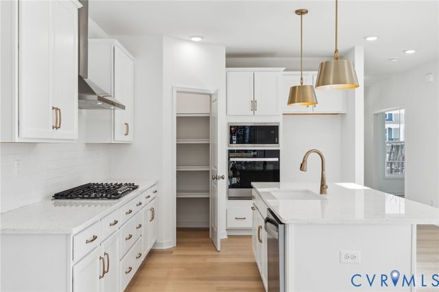4612 Chesler Dr, Moseley, VA 23120