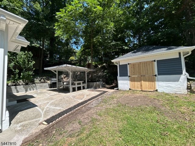 13 Maine St, Jefferson Twp., NJ 07849