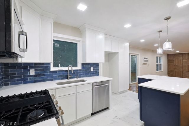 13 Maine St, Jefferson Twp., NJ 07849