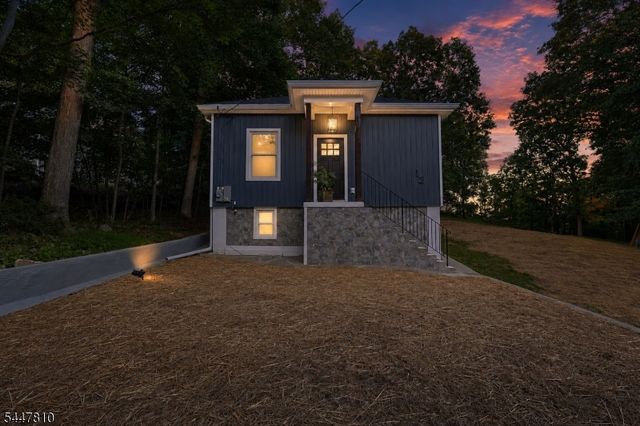 13 Maine St, Jefferson Twp., NJ 07849