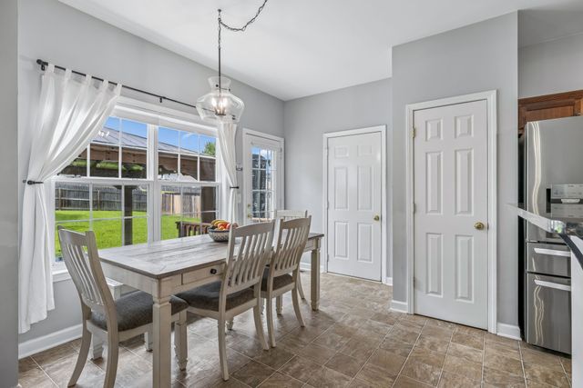 2268 Dewey Dr, Spring Hill, TN 37174
