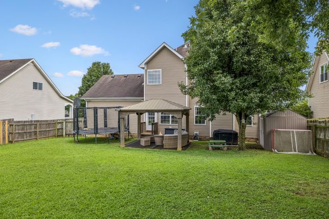 2268 Dewey Dr, Spring Hill, TN 37174