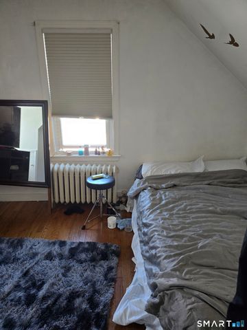 897 First Avenue, West Haven, CT 06516