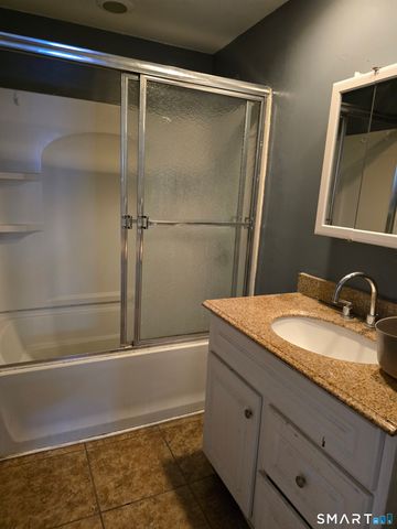 897 First Avenue, West Haven, CT 06516