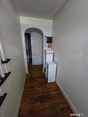 897 First Avenue, West Haven, CT 06516