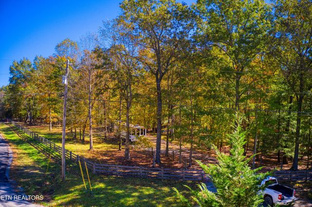 273 Spruce Creek Drive, Jamestown, TN 38556