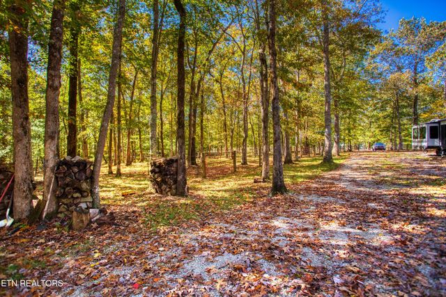 273 Spruce Creek Drive, Jamestown, TN 38556